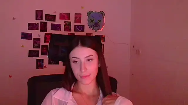 AlisaBubbles online show from 11.28.25