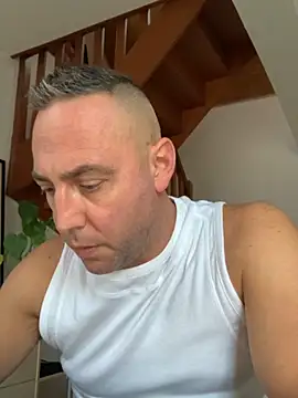 Marronglace1 online show from 11.12.25