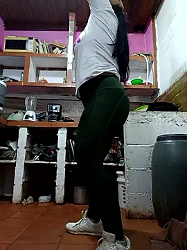 girlpee online show from 11.08.25