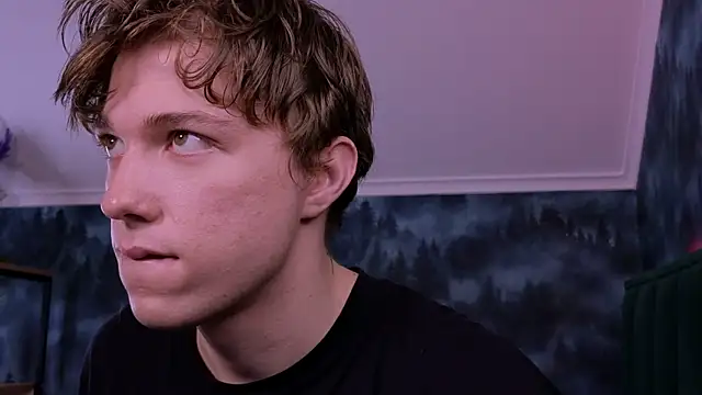 Snapshot of MarkShot_ chatting on 11.15.25 MarkShot online show from 11.15.25