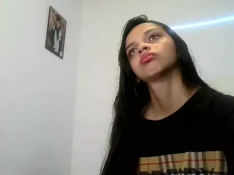 lucy babyy online show from 10.16.25