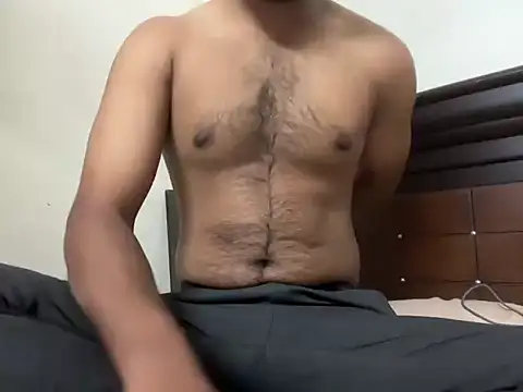 Snapshot of bossyjuicy chatting on 12.02.25 bossyjuicy online show from 12.02.25