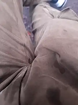 Snapshot of Malluplayboy987 chatting on 12.03.25 Malluplayboy987 online show from 12.03.25