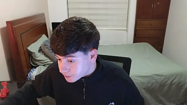 tightncuteass online show from 10.24.25