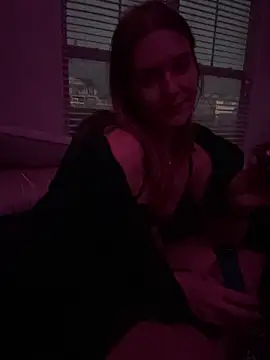 AllesandraLove online show from 11.26.25