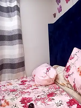 Snapshot of BlackberriesXxx chatting on 01.08.26 BlackberriesXxx online show from 01.08.26