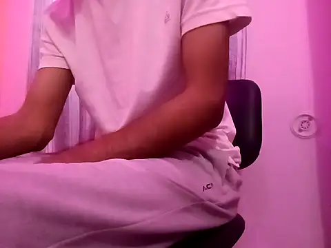 ash706339 online show from 09.26.25