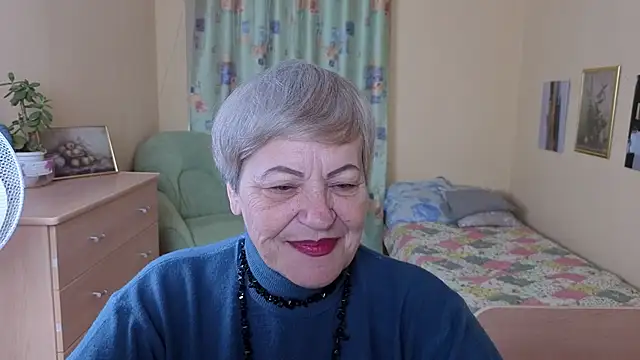 Freya Fable online show from 10.13.25