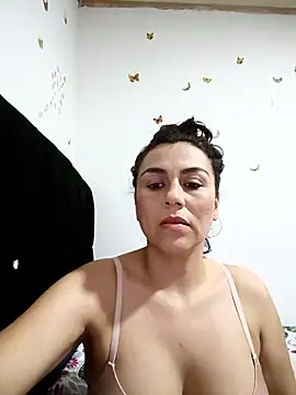 vanessa-titisM online show from 02.26.26