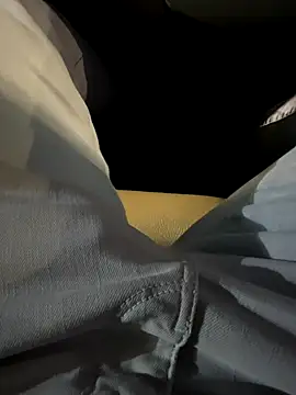 LAZ3R1 online show from 09.29.25