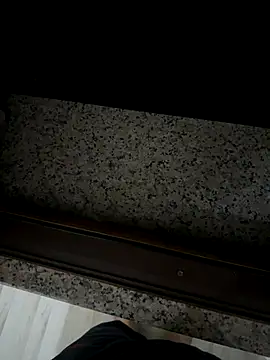 LAZ3R1 online show from 11.03.25