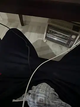 LAZ3R1 online show from 12.02.25