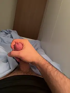 LAZ3R1 online show from 03.01.26