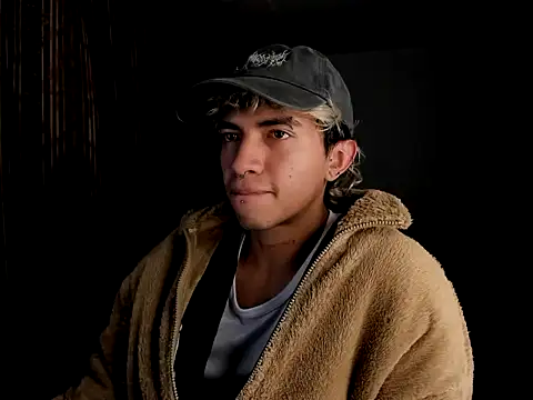 Snapshot of guynextdo0r chatting on 03.02.26 guynextdo0r online show from 03.02.26