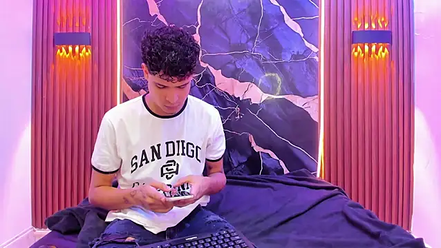 Lucky boys  X online show from 03.14.26