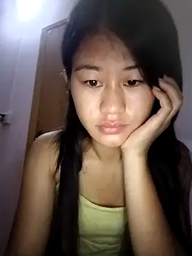 luy-xinh02 online show from 10.08.25