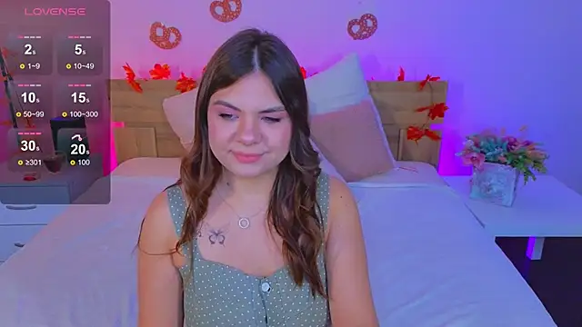 Mia  Moon   online show from 10.01.25