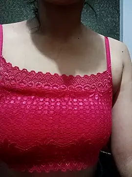 Neha Singh92 online show from 09.12.25