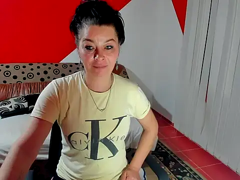 Soffy Skye online show from 11.03.25