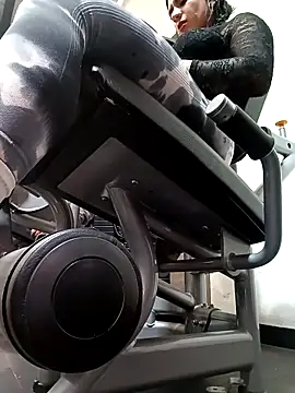 Mishchelle Zakii online show from 02.16.26