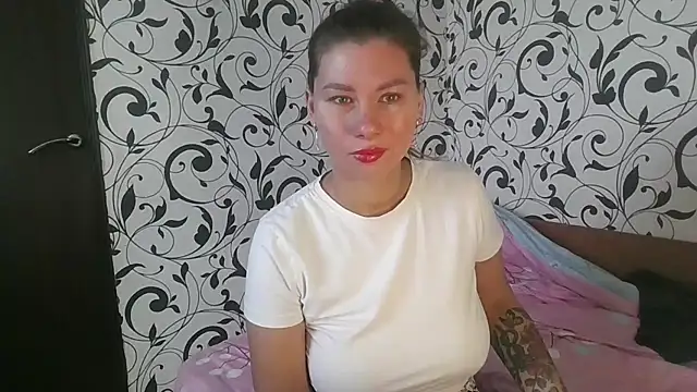 YourEmilie online show from 10.23.25