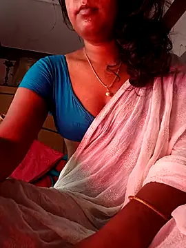 Snapshot of Tamil_Kavitha chatting on 05.07.26 Tamil Kavitha online show from 05.07.26