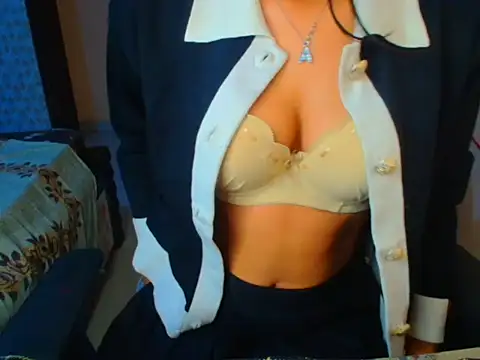 Arpitha07 online show from 12.14.25