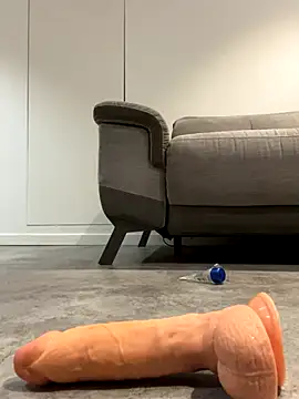 antoiine1089 online show from 09.12.25