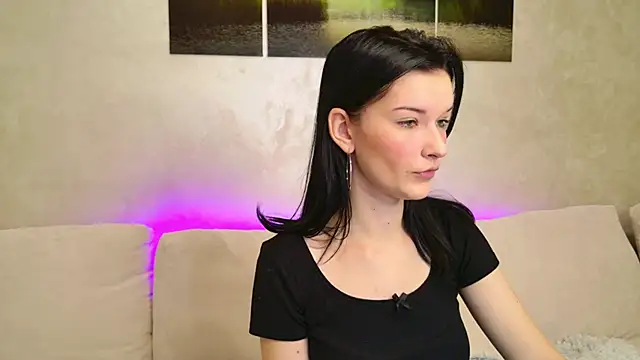 sweet strawber online show from 09.21.25