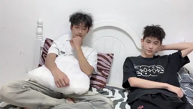 yangyang-2563 online show from 10.11.25