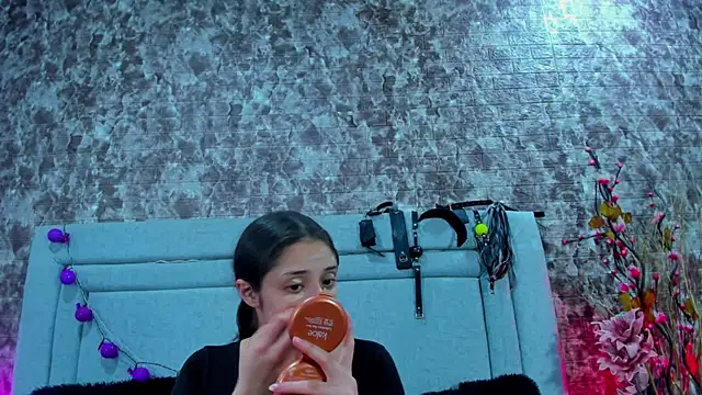 KatyVelvet online show from 10.15.25