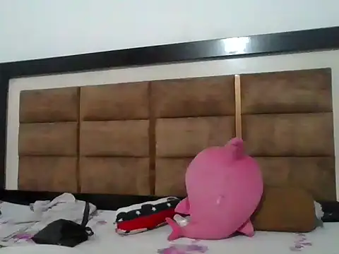 Snapshot of Bhabhi_osm chatting on 10.29.25 Bhabhi osm online show from 10.29.25