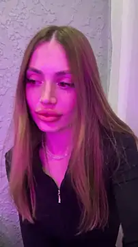 Snapshot of Elizabeth_Tay chatting on 02.07.26 Elizabeth Tay online show from 02.07.26