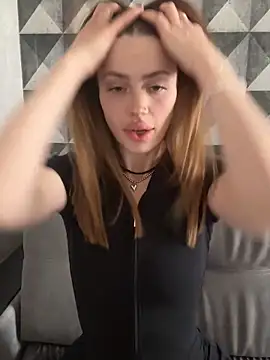 Elizabeth Tay online show from 03.19.26