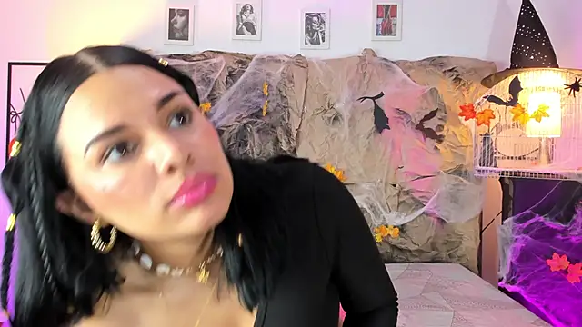 Linda Fosterr online show from 10.25.25