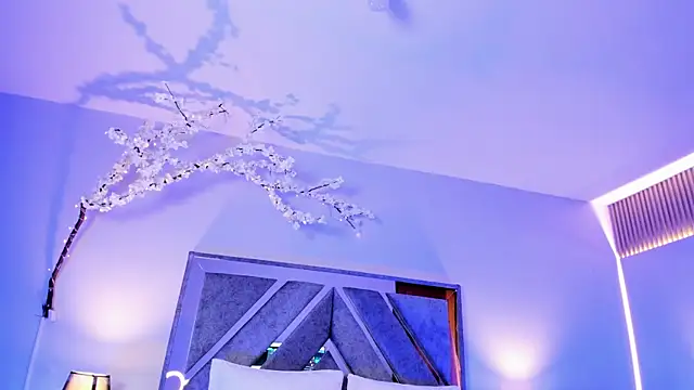 Isa Rouse   online show from 11.11.25