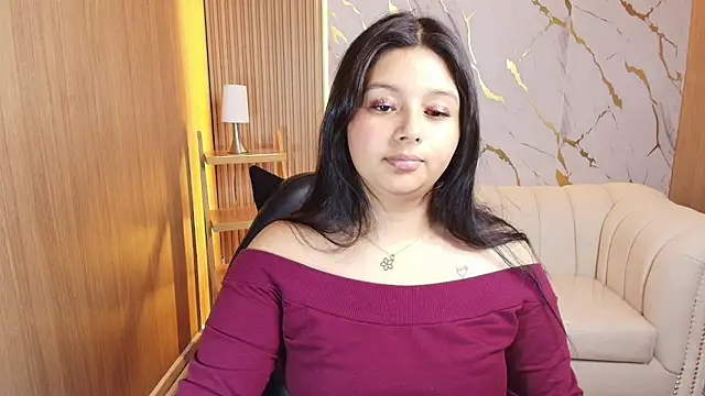 mia hot tf online show from 09.30.25