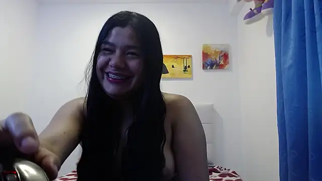 April Becker online show from 10.11.25