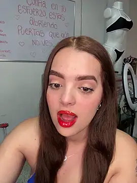 hannahst  online show from 04.05.26