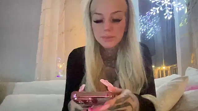 paulinaalatalo online show from 12.19.25