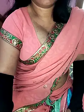 Snapshot of KannadaTamilTeluguBeauty chatting on 11.11.25 KannadaTamilTeluguBeauty online show from 11.11.25