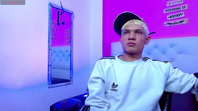 EL VENEZOLANO 22CM online show from 10.17.25