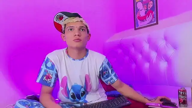 EL VENEZOLANO 22CM online show from 12.21.25