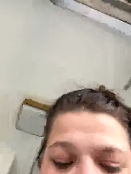 Snapshot of Cordia98 chatting on 11.18.25 Cordia98 online show from 11.18.25