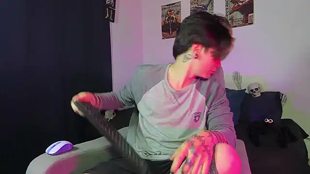 Snapshot of Jerry_Cole chatting on 10.17.25 Jerry Cole online show from 10.17.25