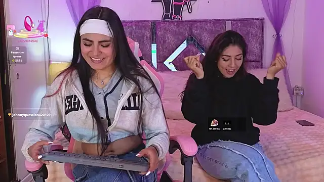 danilu and eva21 online show from 12.22.25