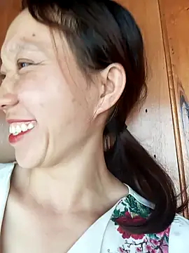 bonnie-00 online show from 09.24.25