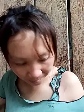 bonnie-00 online show from 04.18.26