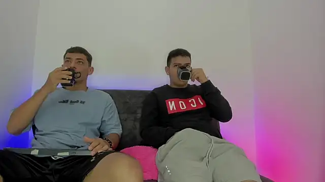 maykel and mike online show from 10.19.25