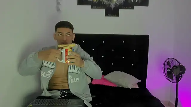 maykel and mike online show from 11.27.25